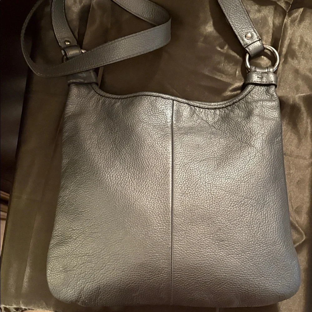 Coach Penelope metallic slim crossbody H1168-F16533